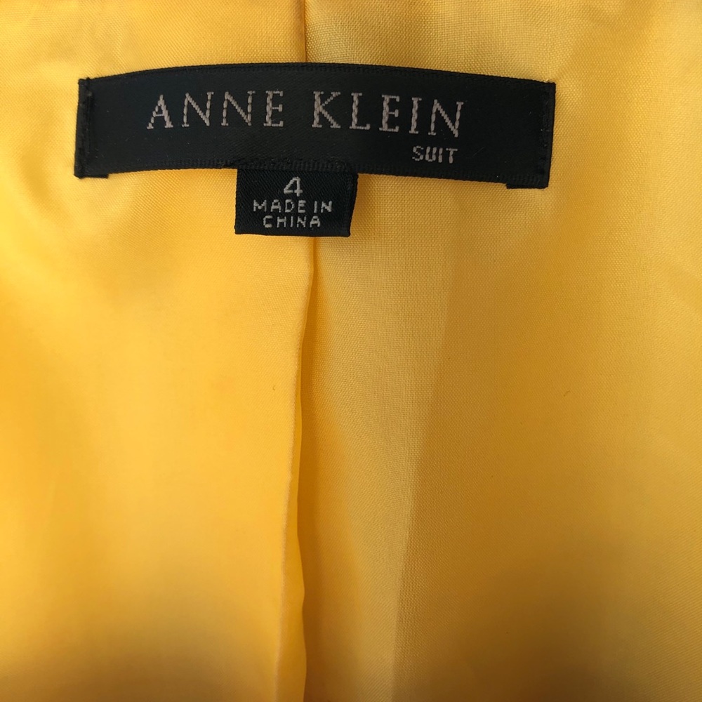 Anne Klein Yellow Woven Jacket and Skirt sz 4 - Picture 4 of 4